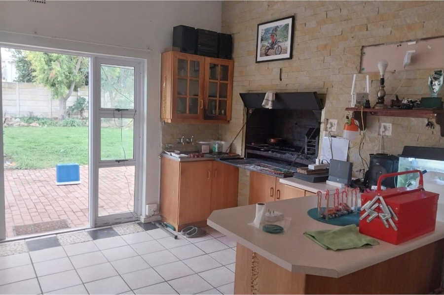 3 Bedroom Property for Sale in Porterville Western Cape